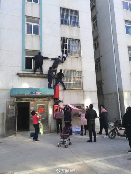新密站大街的鸡窝叫什么(新密市一条街)